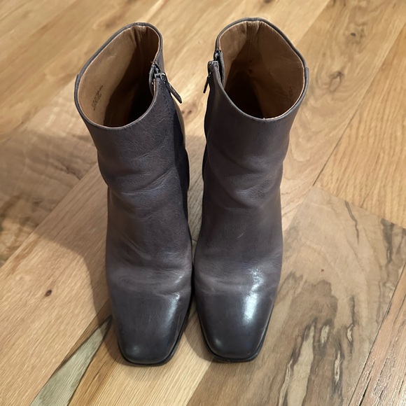 Frye Georgia Boot Graphite - Picture 9 of 9